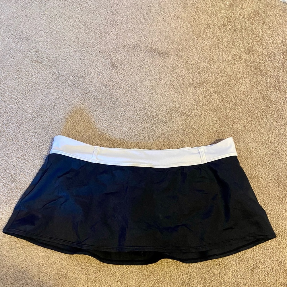 Skirt bikini bottoms new!